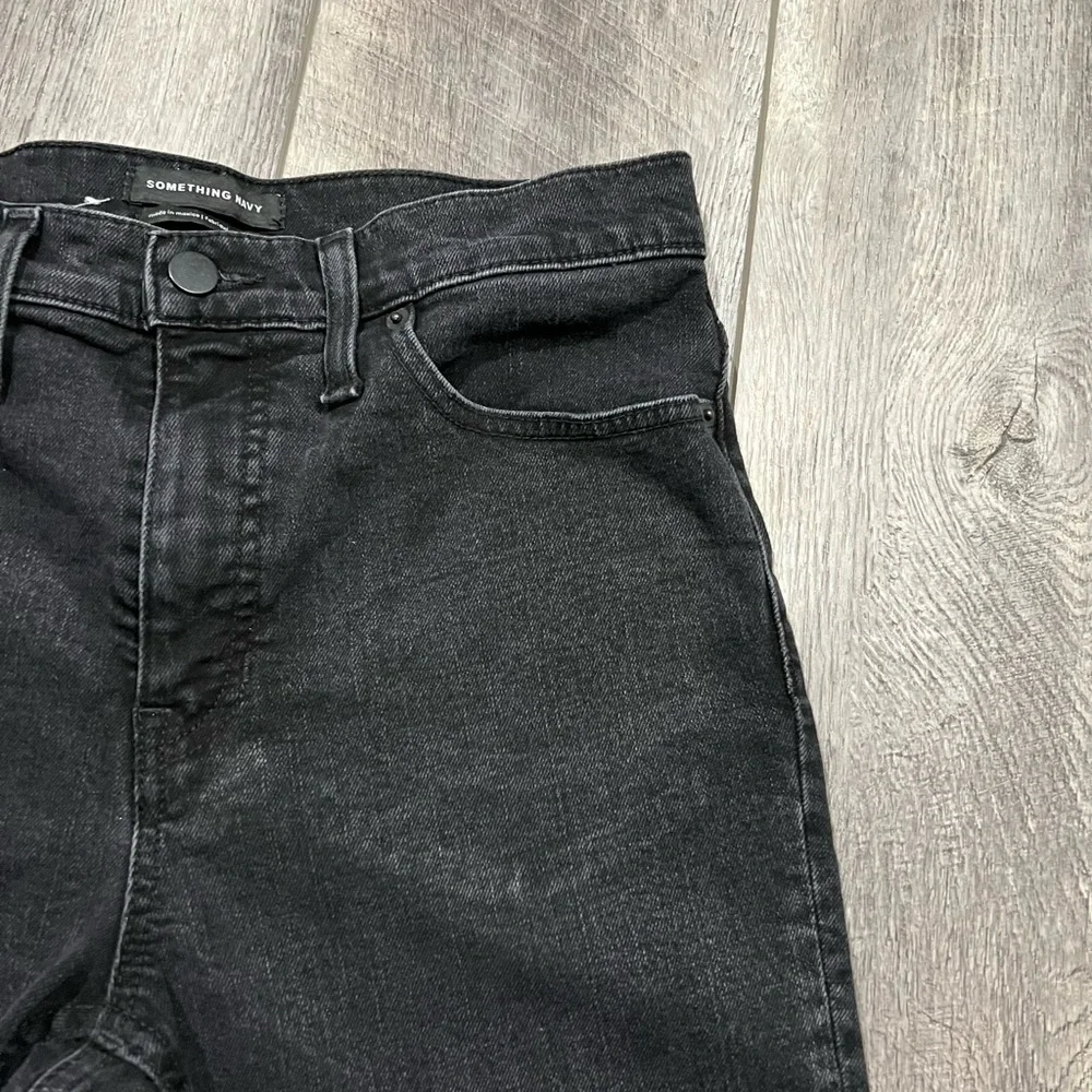 Something Navy size 28”